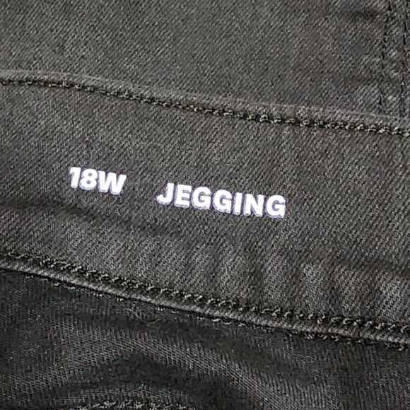 Evri Jegging Pants Jeans Womens Size 18W Solid All Green Pull On with Pockets - Picture 3 of 6